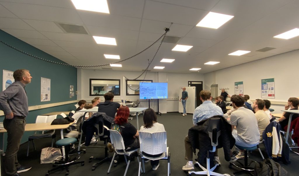 Presentatie Daan van Empel voor studenten